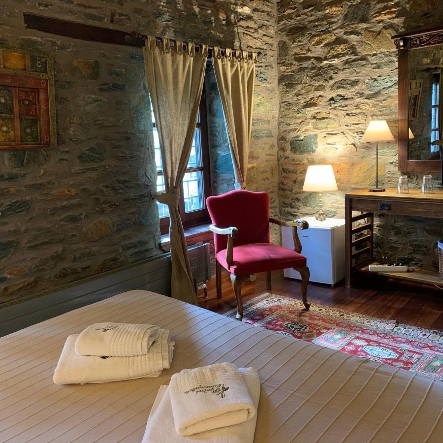 Palio Eleotrivio Guesthouse Agios Lavrentios エクステリア 写真