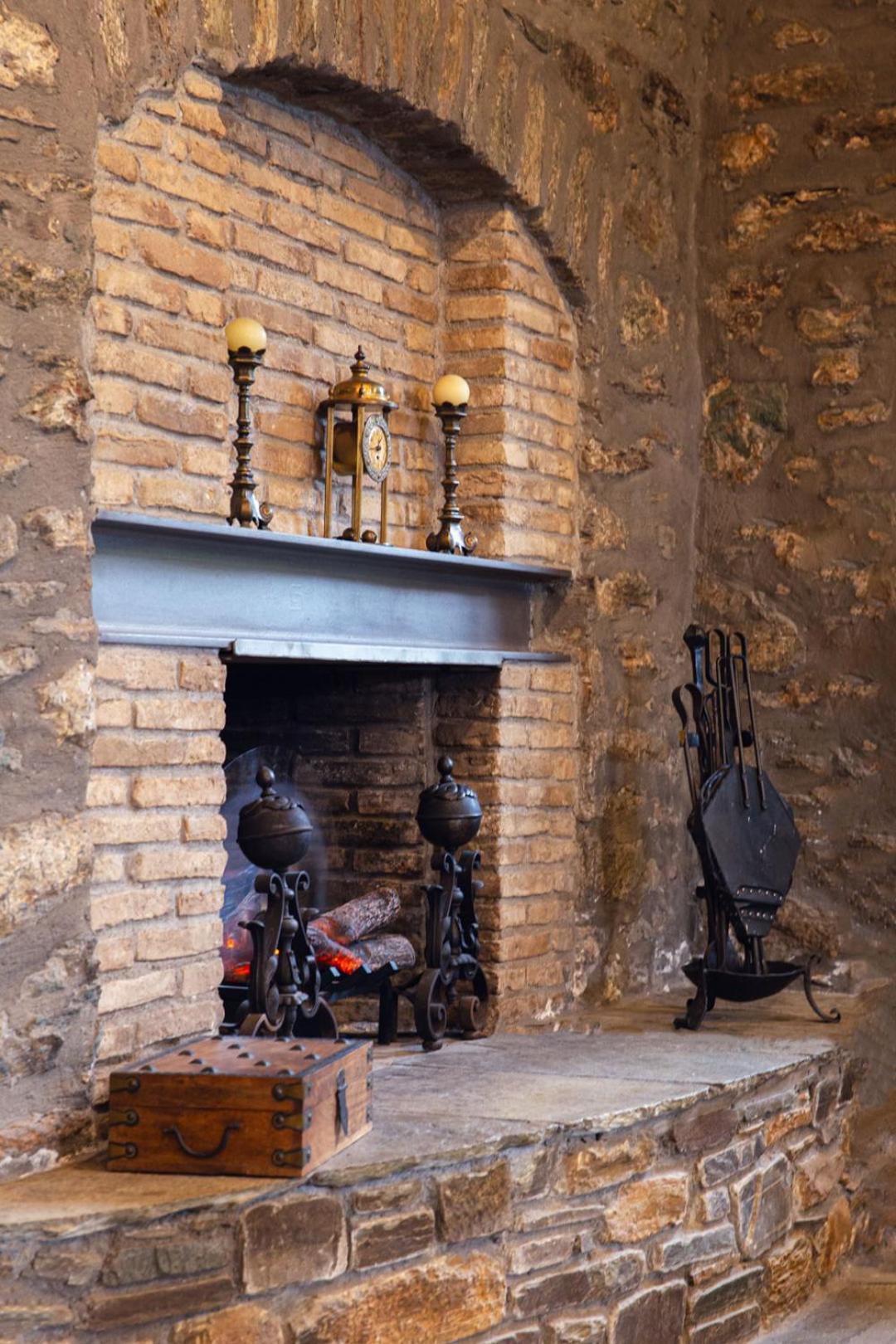 Palio Eleotrivio Guesthouse Agios Lavrentios エクステリア 写真