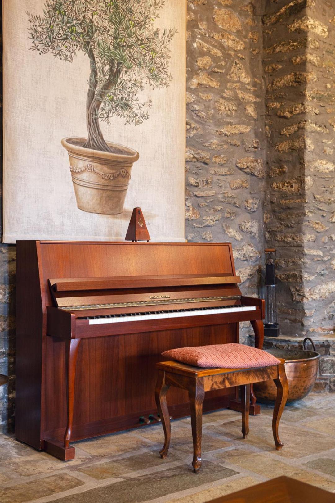 Palio Eleotrivio Guesthouse Agios Lavrentios エクステリア 写真