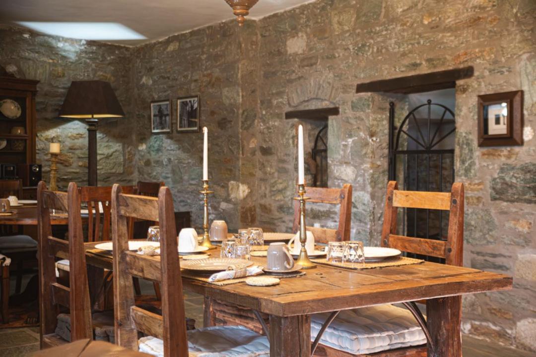 Palio Eleotrivio Guesthouse Agios Lavrentios エクステリア 写真