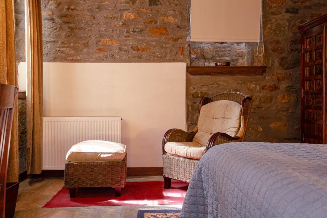 Palio Eleotrivio Guesthouse Agios Lavrentios エクステリア 写真